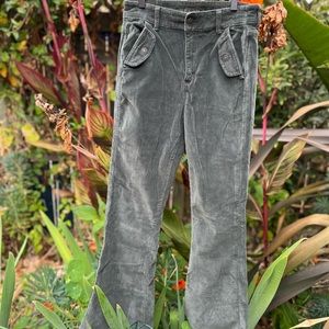 AE Super High Waisted Corduroy Flare Pant; Size 6R; Color Olive